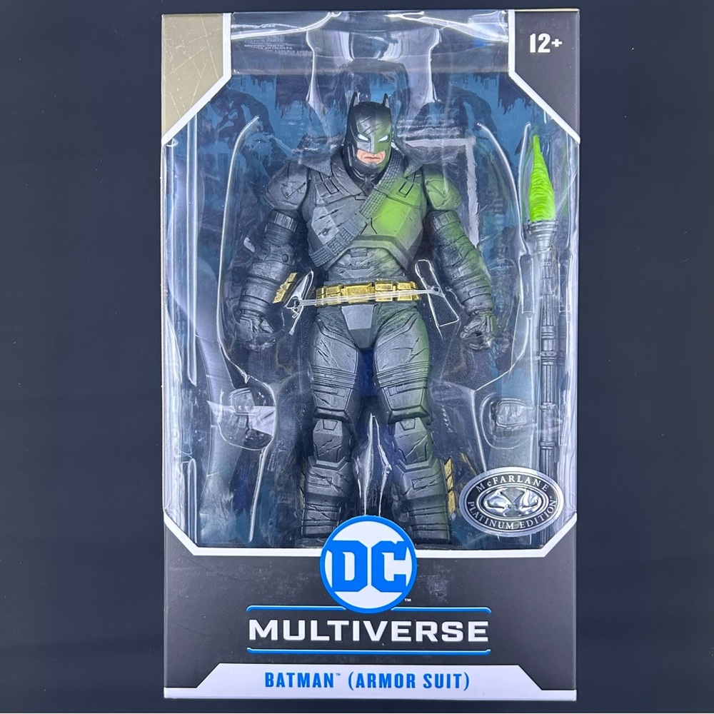 McFarlane DC Multiverse Batman Armor Suit BvS: DoJ 2024 7” Platinum Chase Figure